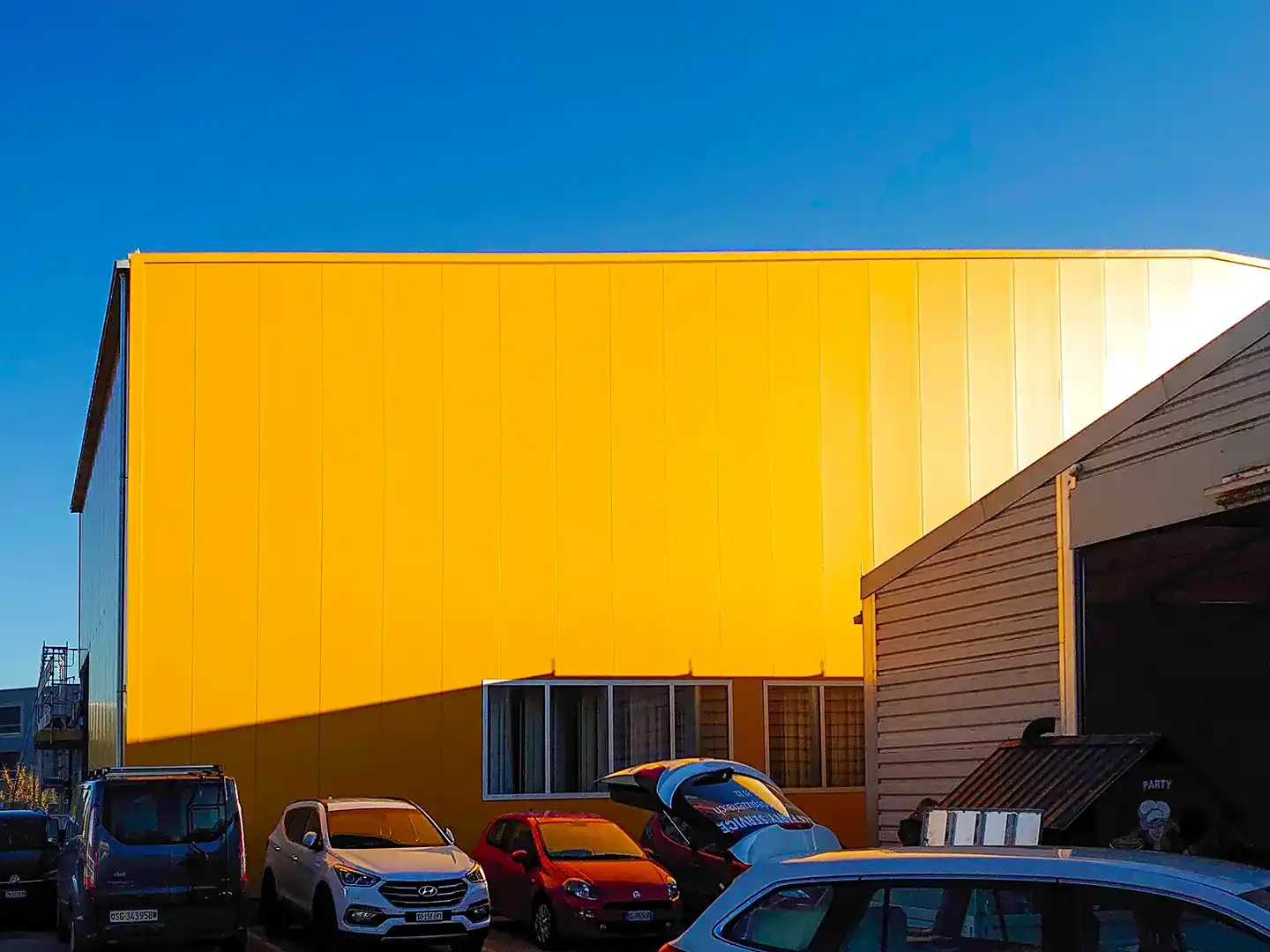 Fassade der Stampfli AG in Subingen